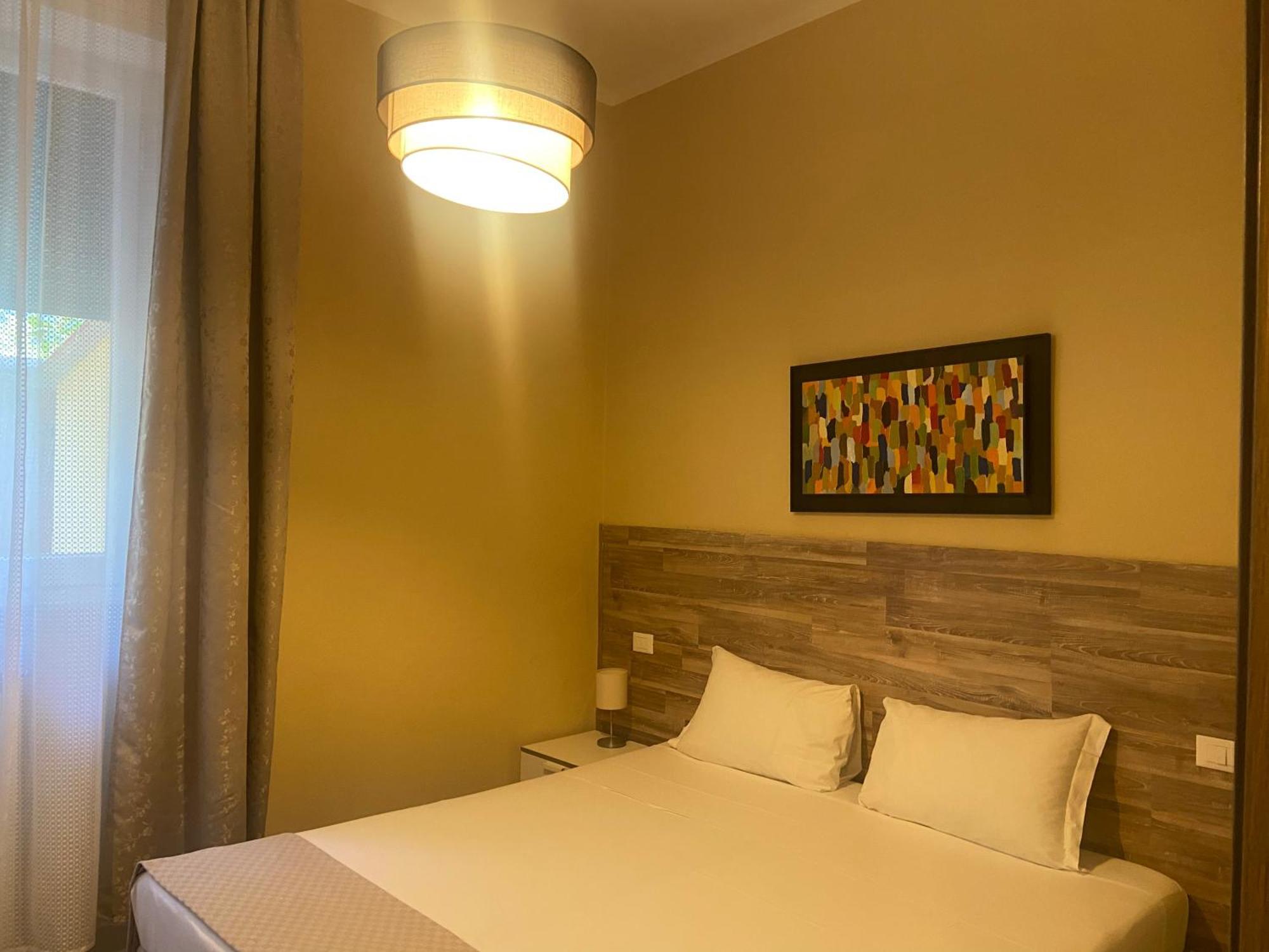 Paradise Inn Livorno Buitenkant foto
