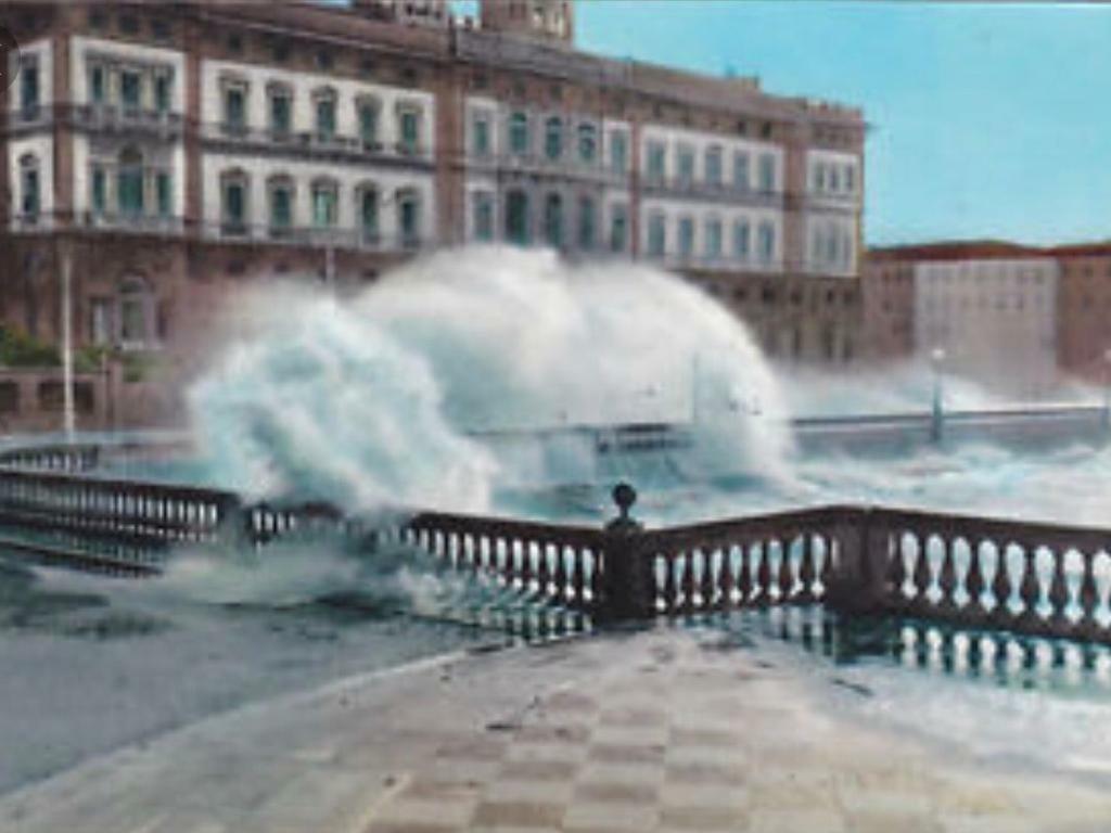 Paradise Inn Livorno Buitenkant foto